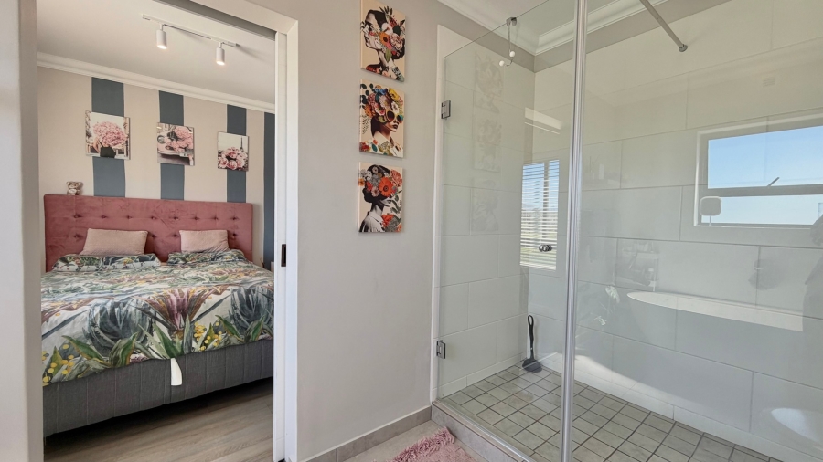 3 Bedroom Property for Sale in Acorn Creek Lifestyle Estate Western Cape